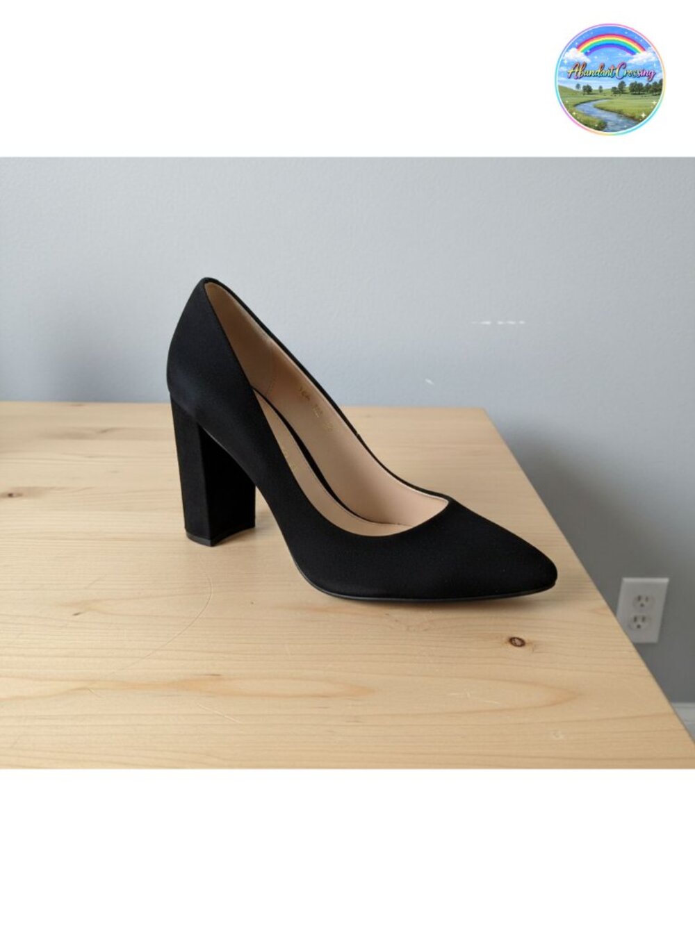 Block Heel Pump Pointed Toe Slip-On Leather Lined Comfort